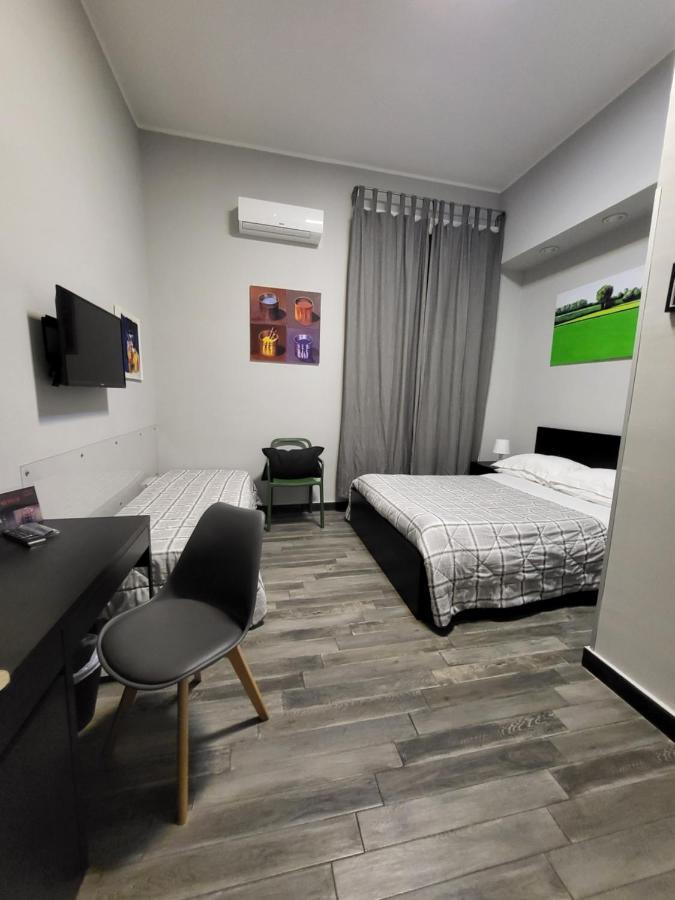 Caio Duilio Bed and breakfast Mesina
